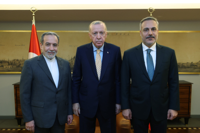 Cumhurbaşkanı Erdoğan, İran Dışişleri Bakanı Arakçi'yi kabul etti