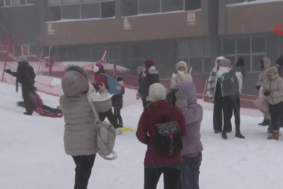 Uludağ'da  yoğunluk sürüyor