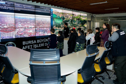 Bursa'da çocuklar afet bilincini eğlenerek kazanıyor