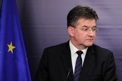 Epstein ile yazışmaları ortaya çıkan Slovakya Ulusal Güvenlik Danışmanı istifa etti