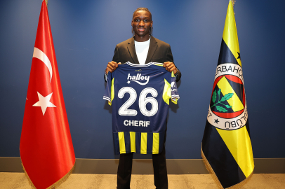 Sidiki Cherif, Fenerbahçe'nin 6. Fransız oyuncusu oldu