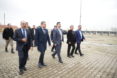 Başkan devreye girdi, canlı hayvan pazarı yeniden açıldı