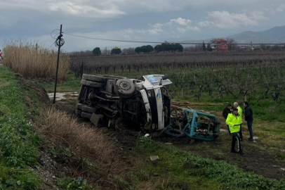 Çekiciden savrulan kamyon şarampole uçtu