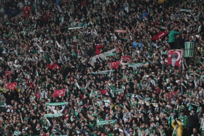 Bursaspor taraftarı biletleri tüketti!