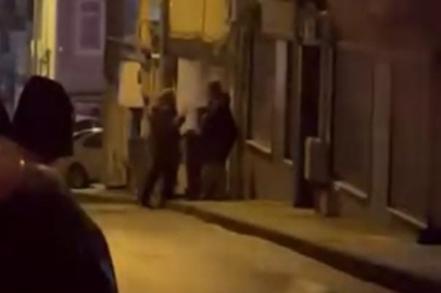 Bursa'da komşuların çöp bidonu tartışması kamerada