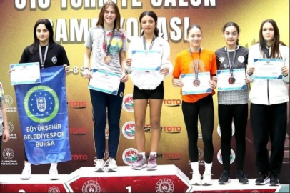 Büyükşehirli atletlerden 5 madalya
