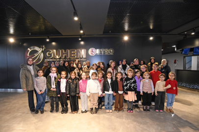 Osmangazi’den kadın ve kız çocuklarına bilim dolu gün