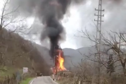 Mutfak tüpünden çıkan yangınla ev küle döndü