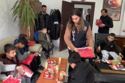 Bursa'da polisten çocuklara yönelik sosyal farkındalık etkinliği