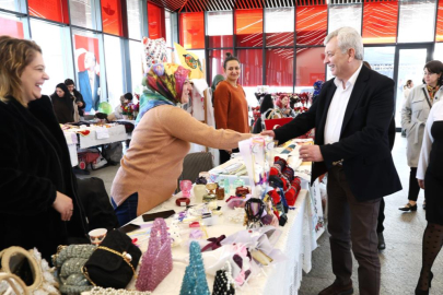 Girişimci kadınları bir araya getiren sokak