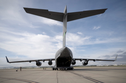 ABD'de bir ilk: Nükleer reaktörü kargo uçağıyla taşıdı