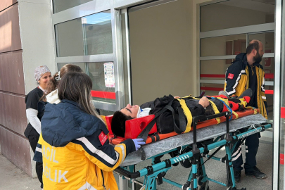 Asansör boşluğuna düşen 2 kişi yaralandı