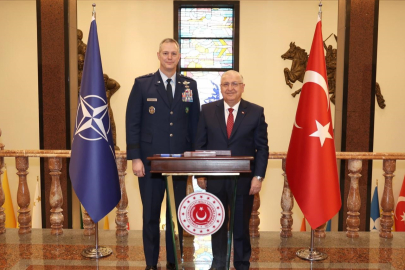 Bakan Güler, Avrupa Müttefik Kuvvetleri Yüksek Komutanı Grynkewich’i kabul etti