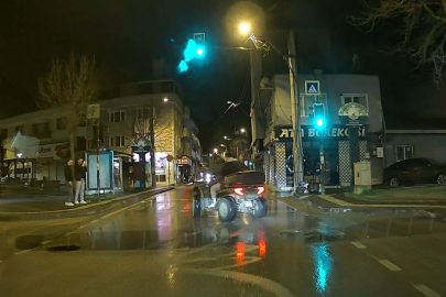 Bursa’da ATV ile drift yapan gençler kazayı kıl payı atlattı