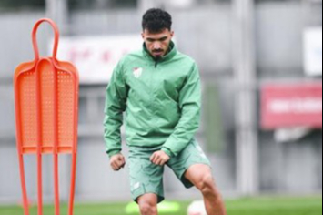 Bursaspor'da tüm gözler  ona çevrildi