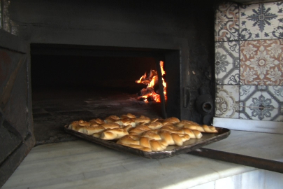 Bursa'da çocukların iple çektiği gelenek