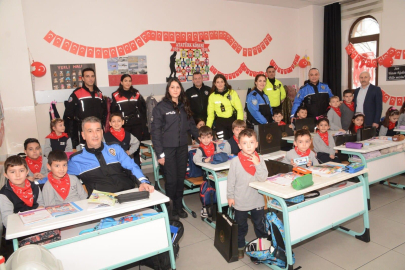 Bursa'da polislerden ilkokul öğrencilerine güvenlik eğitimi
