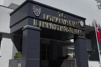 Narkotik köpeği "Hector" zehir tacirlerine geçit vermedi