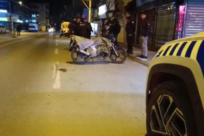 Bursa'da iki motosiklet böyle çarpıştı… 1'i hamile 2 yaralı