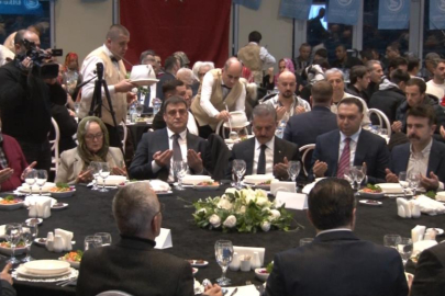 Bursa'da Ülkü Ocakları'nın düzenlediği iftarda birlik ve beraberlik vurgusu