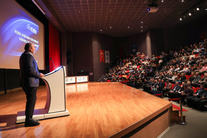 BUÜ'de kişisel verilerin korunması ve dijital mahremiyet eğitimi gerçekleştirildi