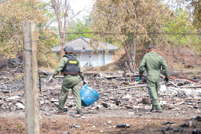 Tayland sınırında mühimmat deposunda patlama