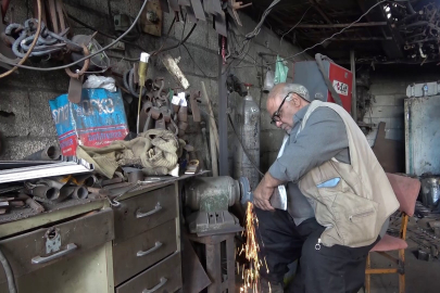 Yarım asırdır demire şekil veriyor