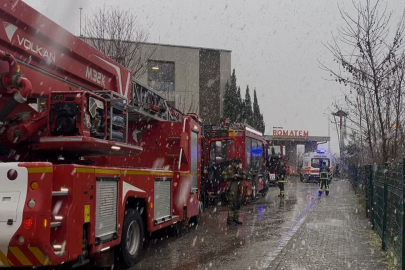 Hastane yemekhanesinde yangın paniği...