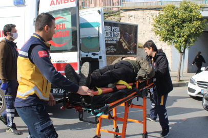 Kavşak içindeki kazada sürücü yaralandı