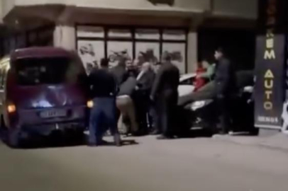 Bursa'da mahallede aileler arası kavga bir anda büyüdü