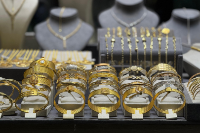 Altın fiyatlarında dalgalanma