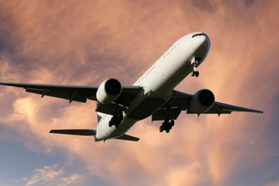 İran ve komşu ülkelere uçuşlar iptal