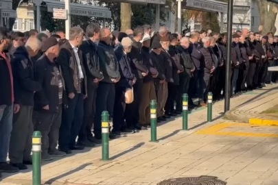 Bursa'da 7 yaşındaki Gökçe son yolculuğuna uğurlandı