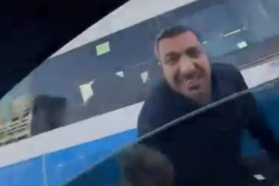 Bursa'da yol verme kavgası.. Camı kırdı, 180 bin lira ceza yedi