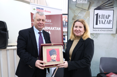 Osmangazi Belediyesi sevilen yazarları okurlarıyla buluşturuyor