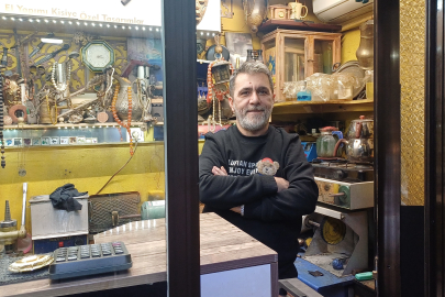 3 metrekarelik dükkanda 40 yıldır kuyum ustalığı yapıyor