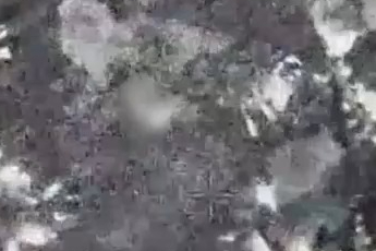 İsrail savaş uçakları Tahran'da Hamaney'in yeraltı askeri sığınağını vurdu