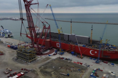 Osman Gazi'ye 2 bin 500 tonluk ünite yerleştirildi