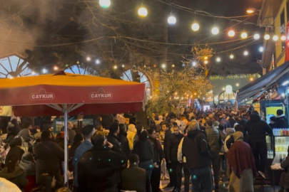 Bursa’da sahurda Tahanlı pide ve simit izdihamı...