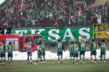 Taraftar yalnız bırakmadı