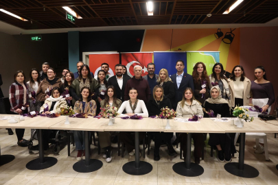 Başkan Mustafa Bozbey, gençlere sahur yaptı