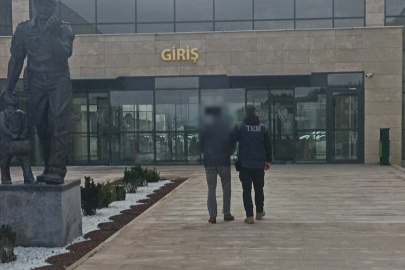 FETÖ’den aranan eski komiser yardımcısını polis yakaladı