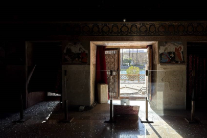 İran'da UNESCO alanındaki Çehel Sütun Sarayı saldırılarda hasar gördü