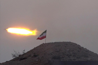 İran ordusu: "Erbil'deki ABD karargahına 5 füze fırlatıldı"