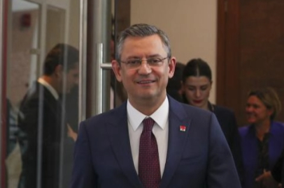 CHP Genel Başkanı Özgür Özel,  Bülent Arınç ile görüştü