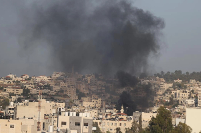 Gazze Şeridi'ni kum fırtınası vurdu