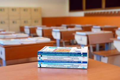 Maarif Modeli kitaplarında uygunsuzluk