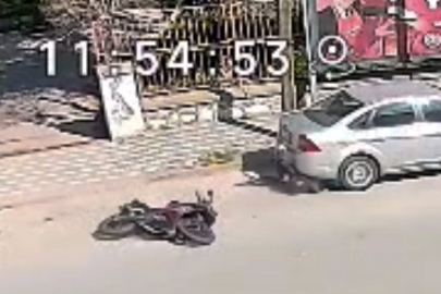 Motosiklet sürücüsü ölümden döndü