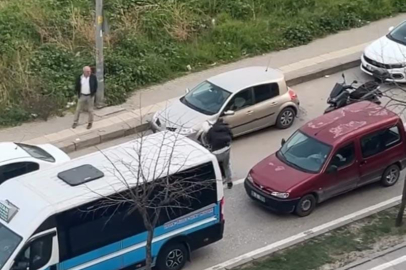 Bursa'da trafikte coplu kavganın failleri yakalandı: 180 bin lira ceza kesildi