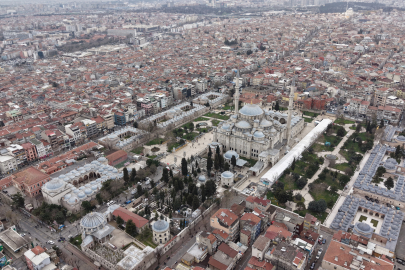 Tarihçi İlber Ortaylı’nın defnedileceği tarihi hazirede hazırlıklar sürüyor